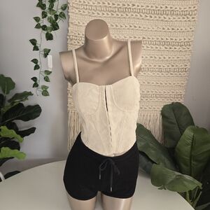 SUMMER TOPS | Cream Sleeveless Top